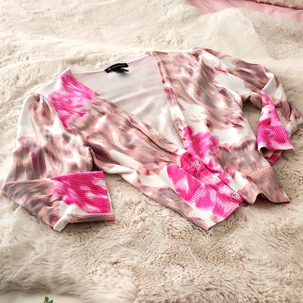 3/4 length sleeved cardigan sweater
